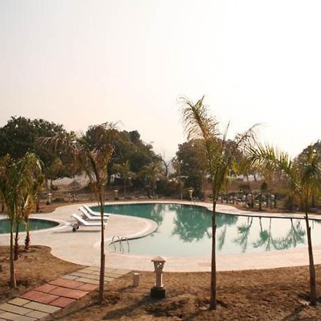 ไทเกอร์แคมป์ Hotel รามนาการ์ ภายนอก รูปภาพ